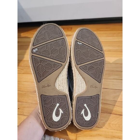 Olukai kipe’a ‘olu women’s 7 W slide sandals GRAY leather slip on Clogs - Picture 5 of 5